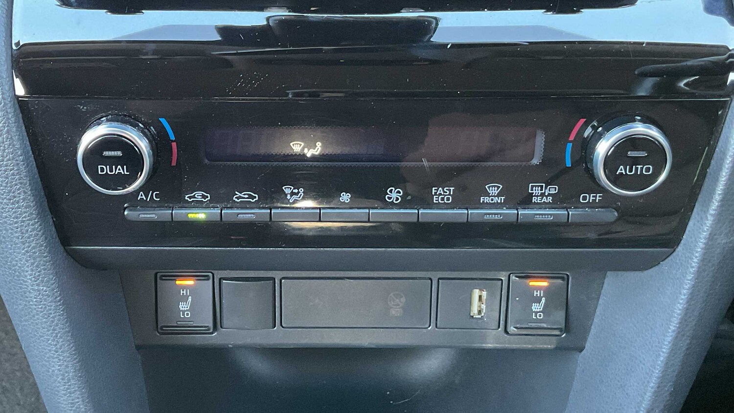 Used Toyota Yaris Cross for sale - 77859874: Photo 18