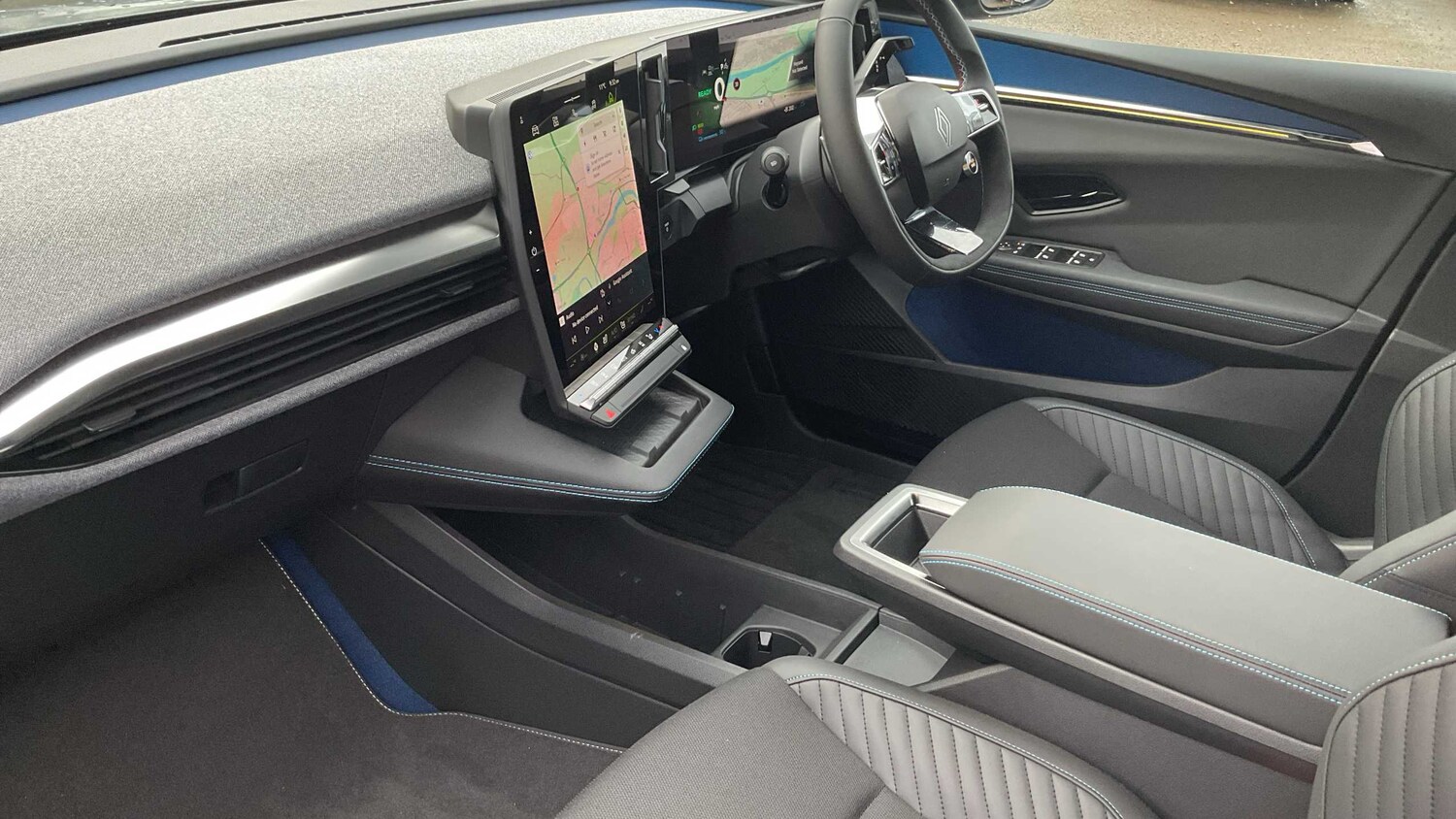 Used Renault Megane E Tech 2025 for sale - 77858212: Photo 16