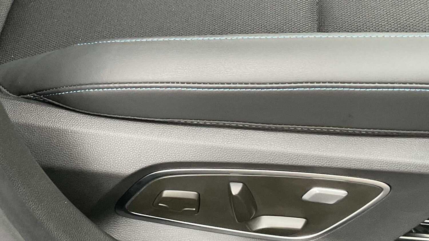 Used Renault Megane E Tech 2025 for sale - 77858212: Photo 26