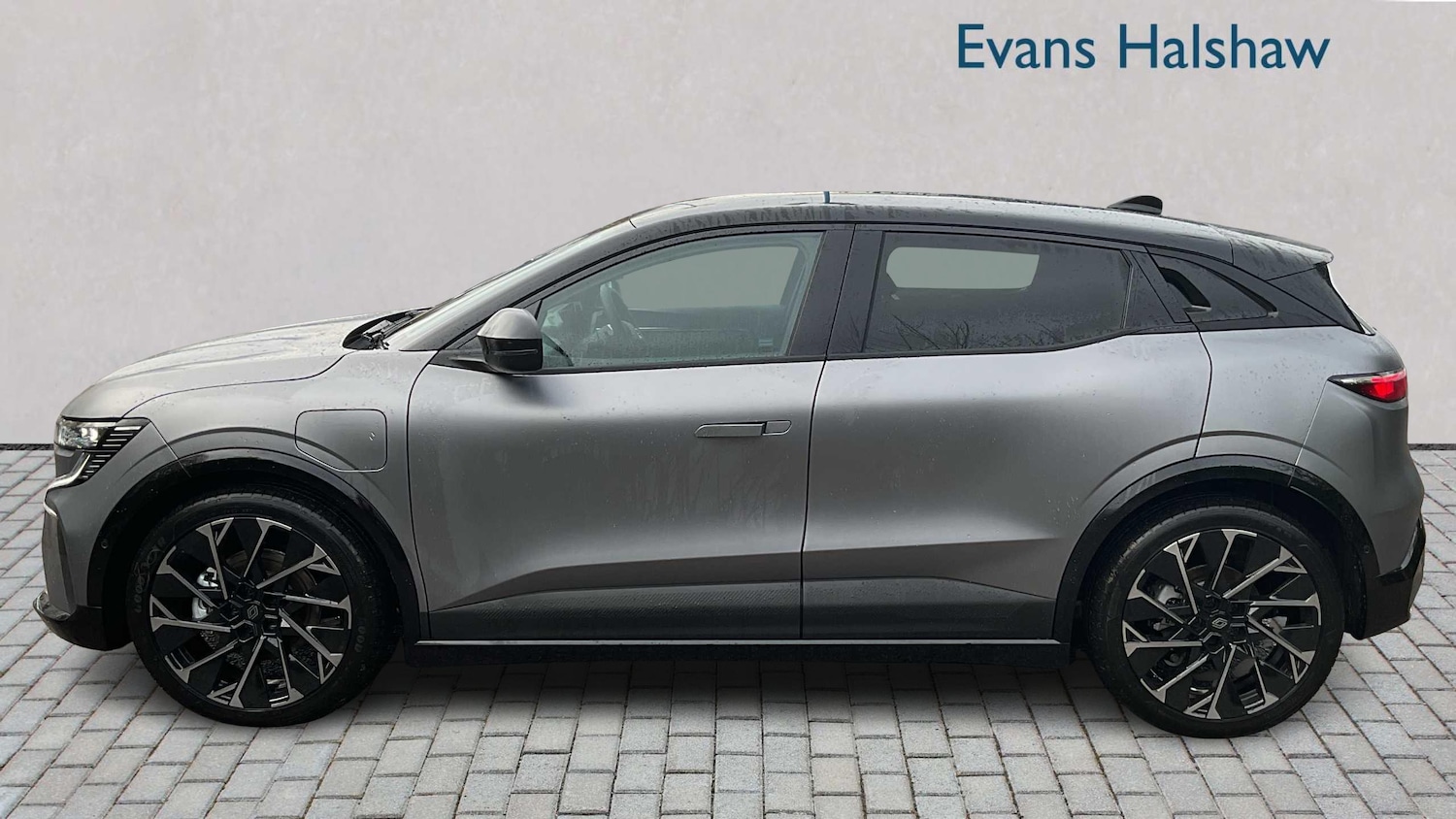 Used Renault Megane E Tech 2025 for sale - 77858212: Photo 3