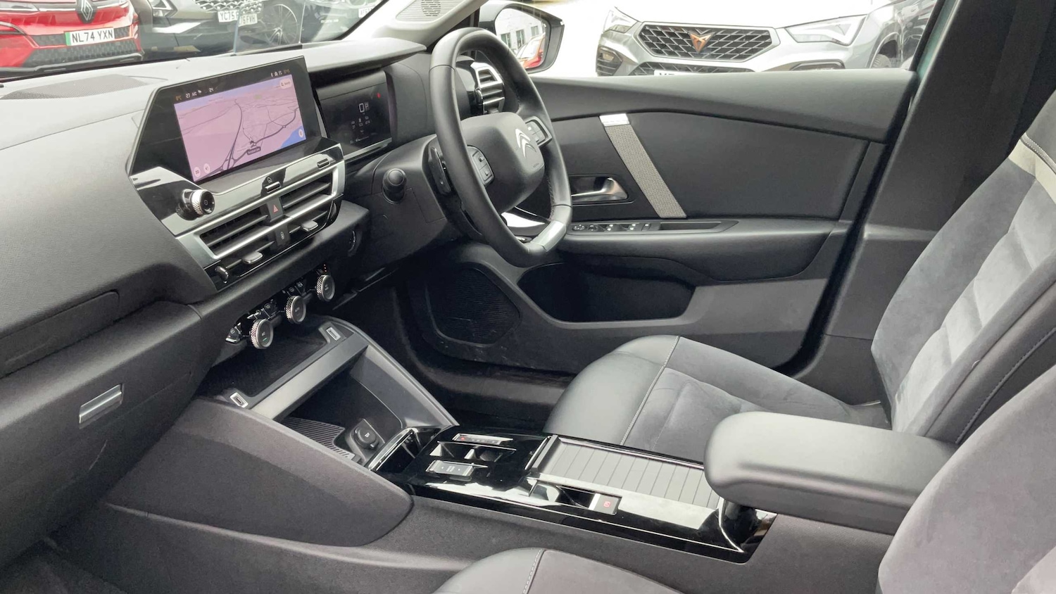 Used Citroen C4 2023 for sale - 77995853: Photo 13