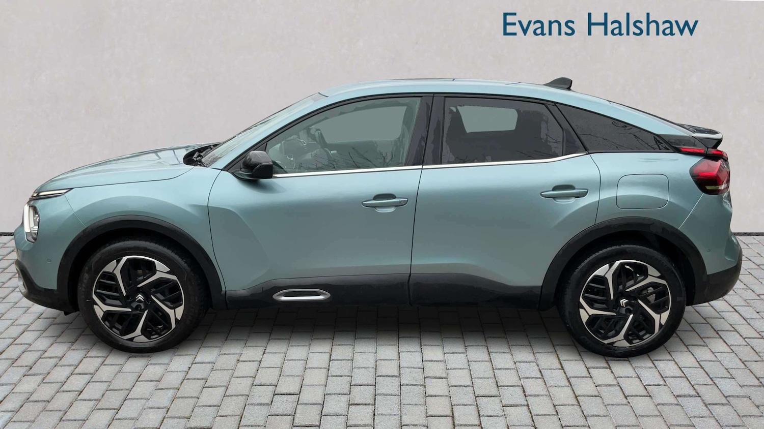 Used Citroen C4 2023 for sale - 77995853: Photo 3