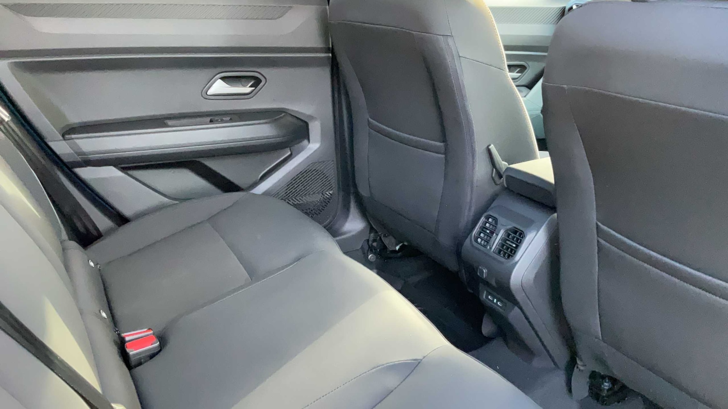 Used Dacia Bigster 2026 for sale - 77979629: Photo 12