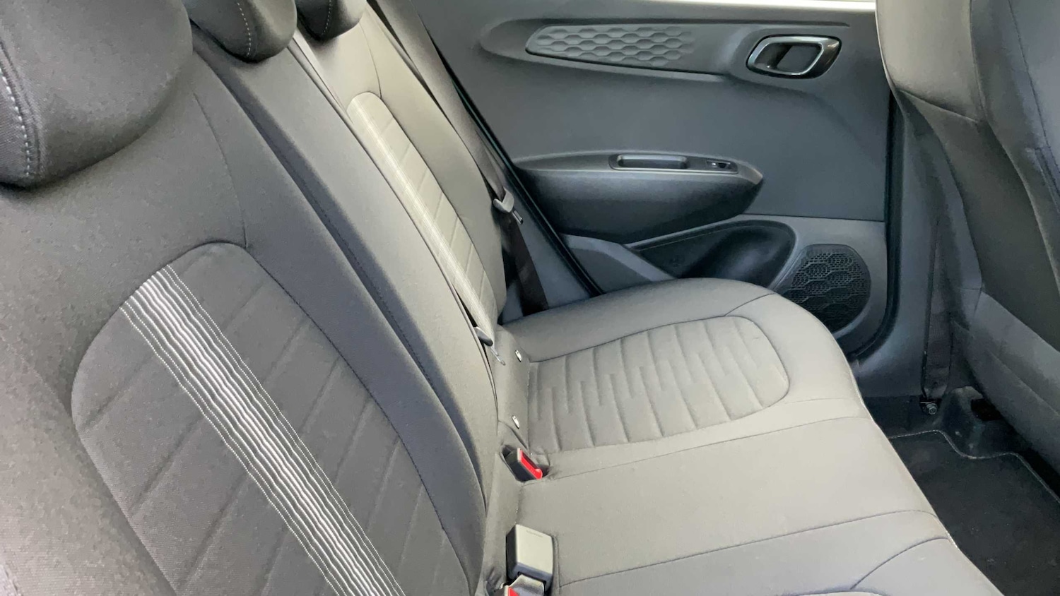 Used Hyundai i10 2024 for sale - 78089635: Photo 12