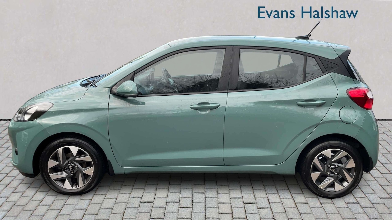 Used Hyundai i10 2024 for sale - 78089635: Photo 3