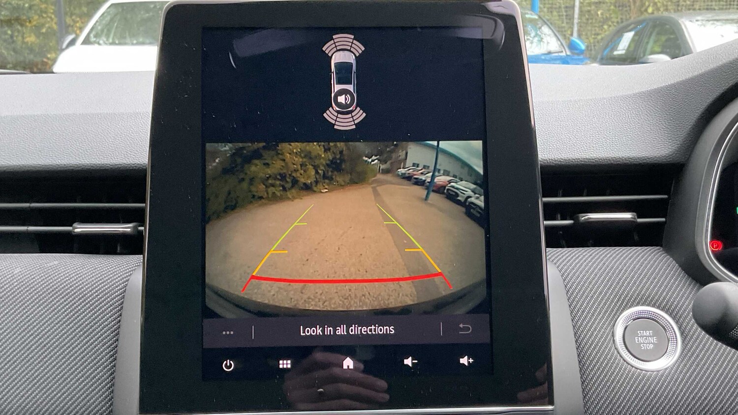 Used Renault Clio for sale - 77860228: Photo 25