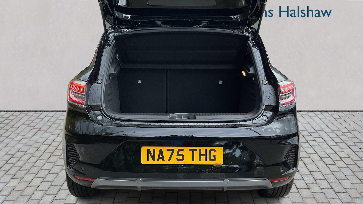 Used Renault Clio for sale - 77860228: Photo 4