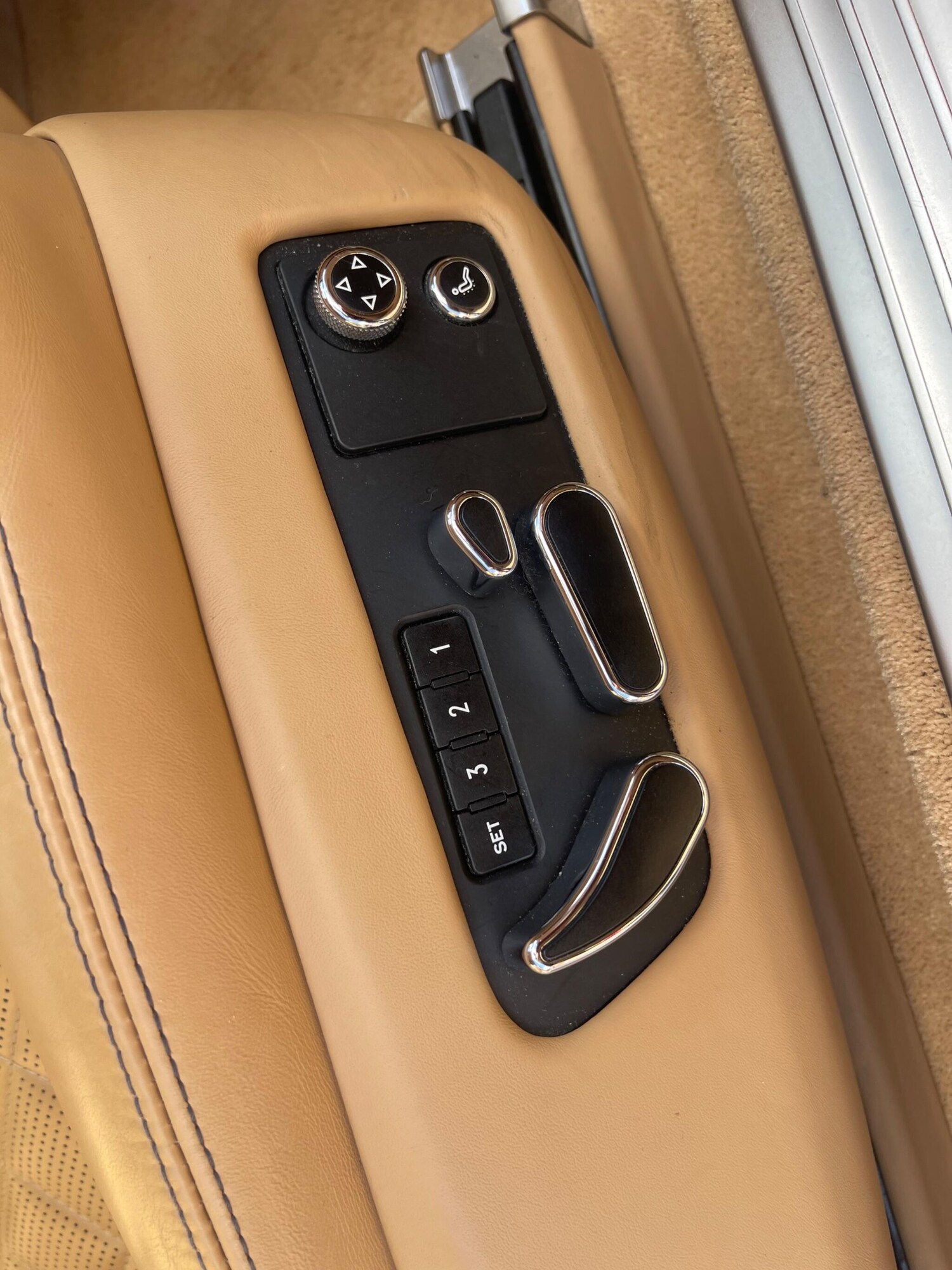 Used Bentley Continental 2016 for sale - 78056034: Photo 18