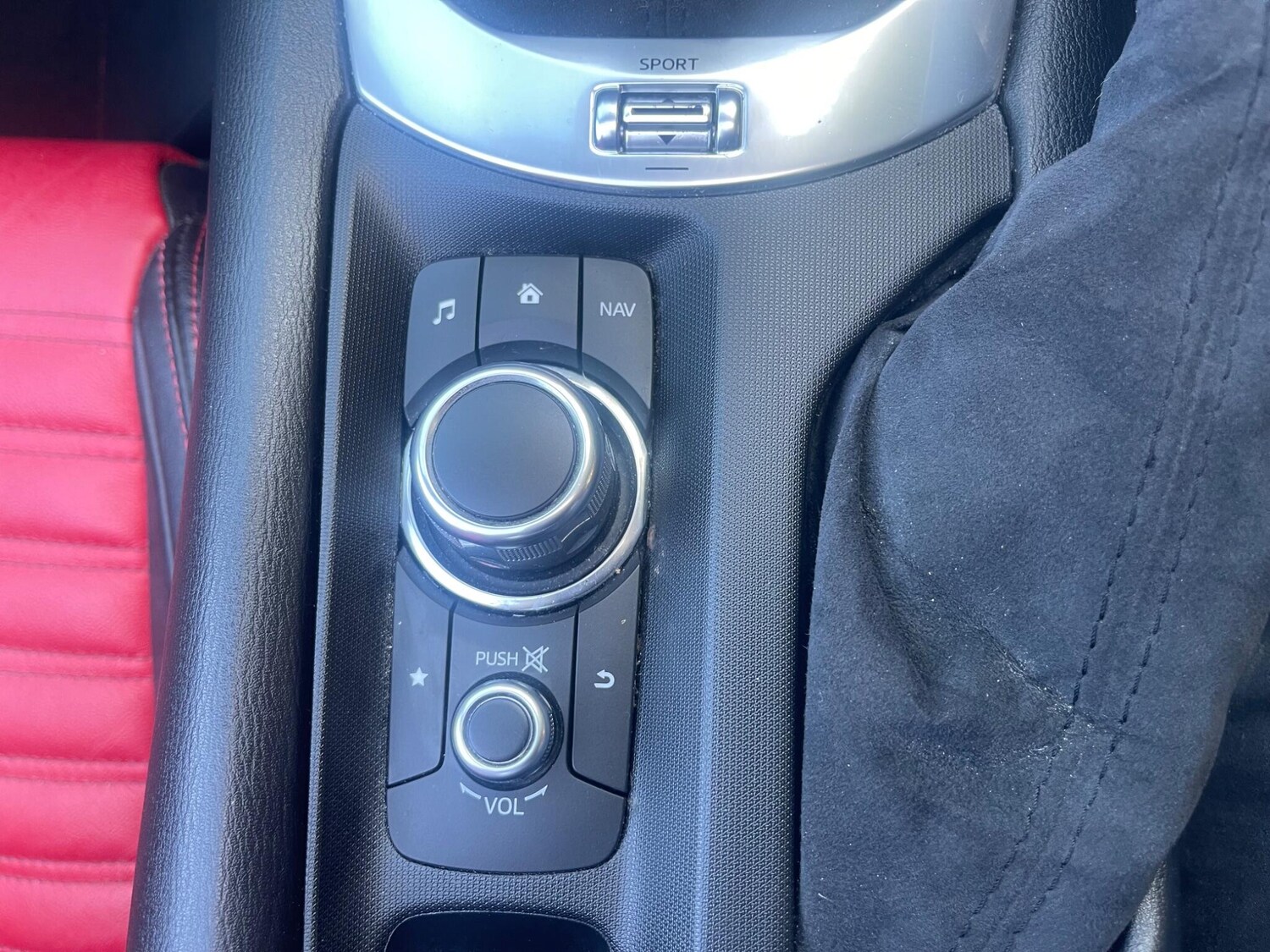 Used Abarth 124 Spider 2017 for sale - 77890583: Photo 20