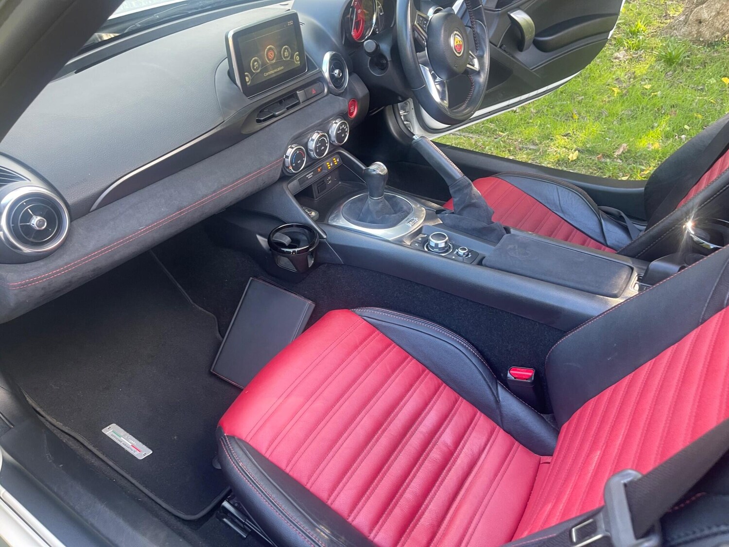 Used Abarth 124 Spider 2017 for sale - 77890583: Photo 28