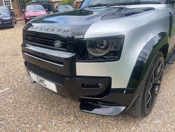 Used Land Rover Defender 110 2021 for sale - 79001416: Photo