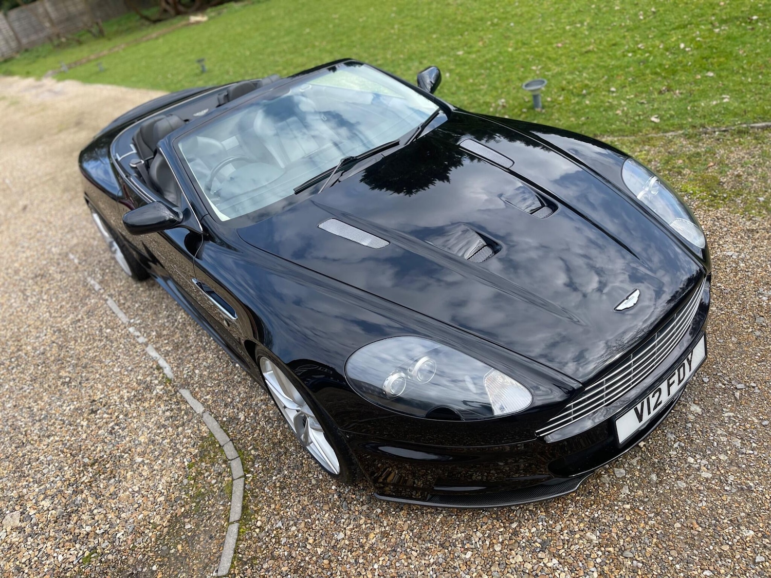 Used Aston Martin DB9 2005 for sale - 77804954: Photo 10