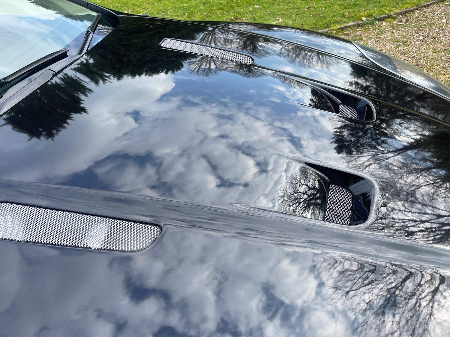 Used Aston Martin DB9 2005 for sale - 77804954: Photo 11