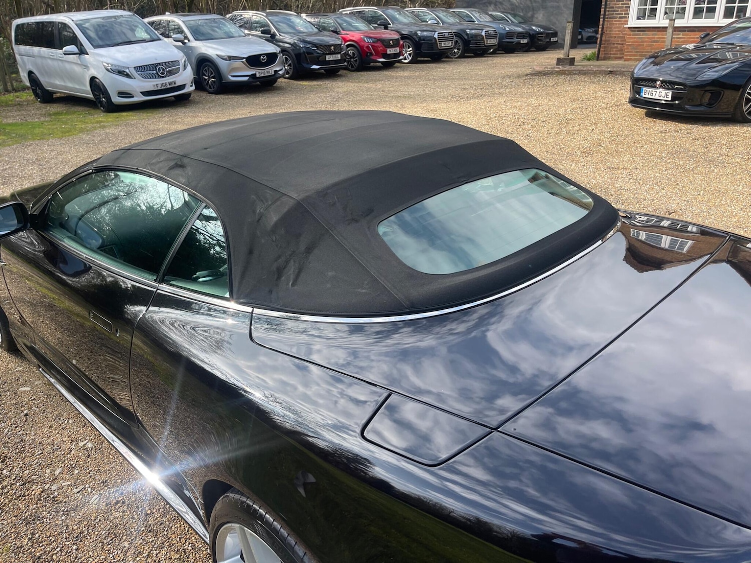 Used Aston Martin DB9 2005 for sale - 77804954: Photo 40