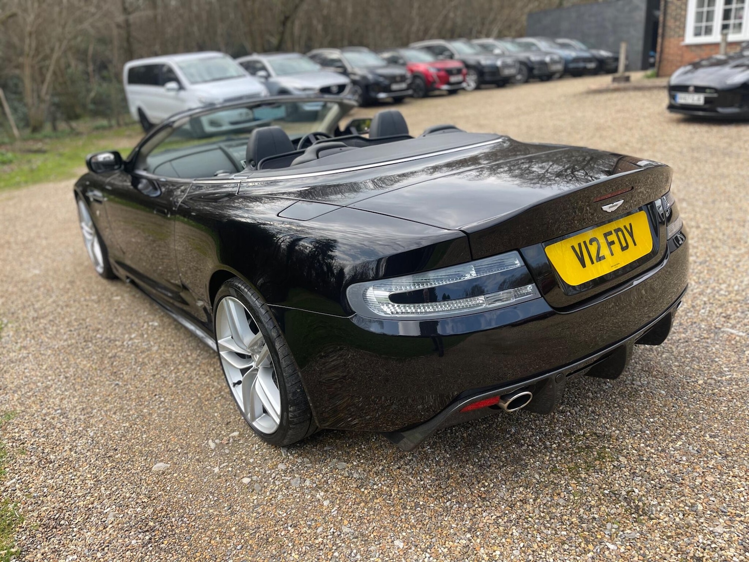 Used Aston Martin DB9 2005 for sale - 77804954: Photo 5