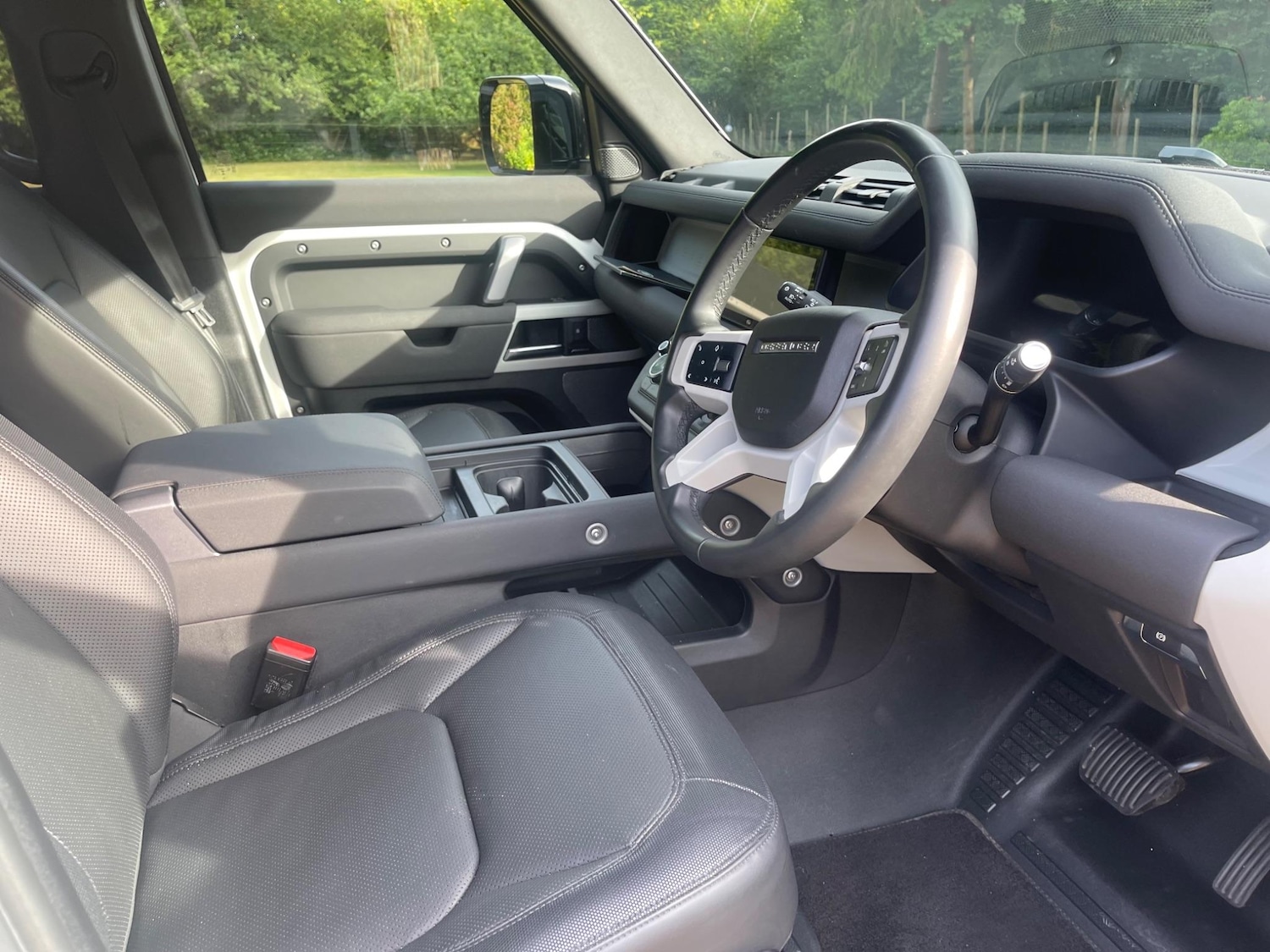 Used Land Rover Defender 110 2023 for sale - 77739320: Photo 15