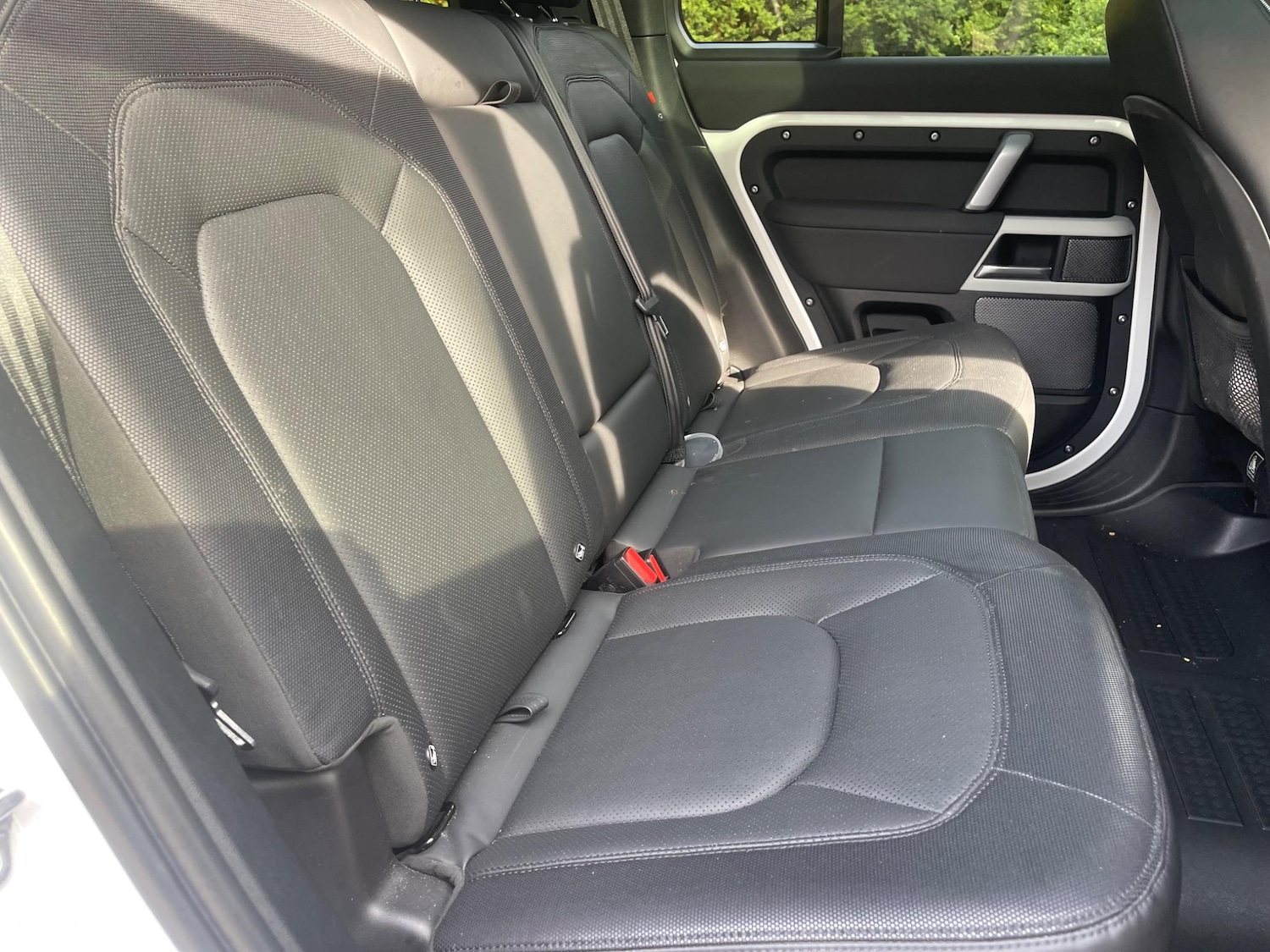 Used Land Rover Defender 110 2023 for sale - 77739320: Photo 16