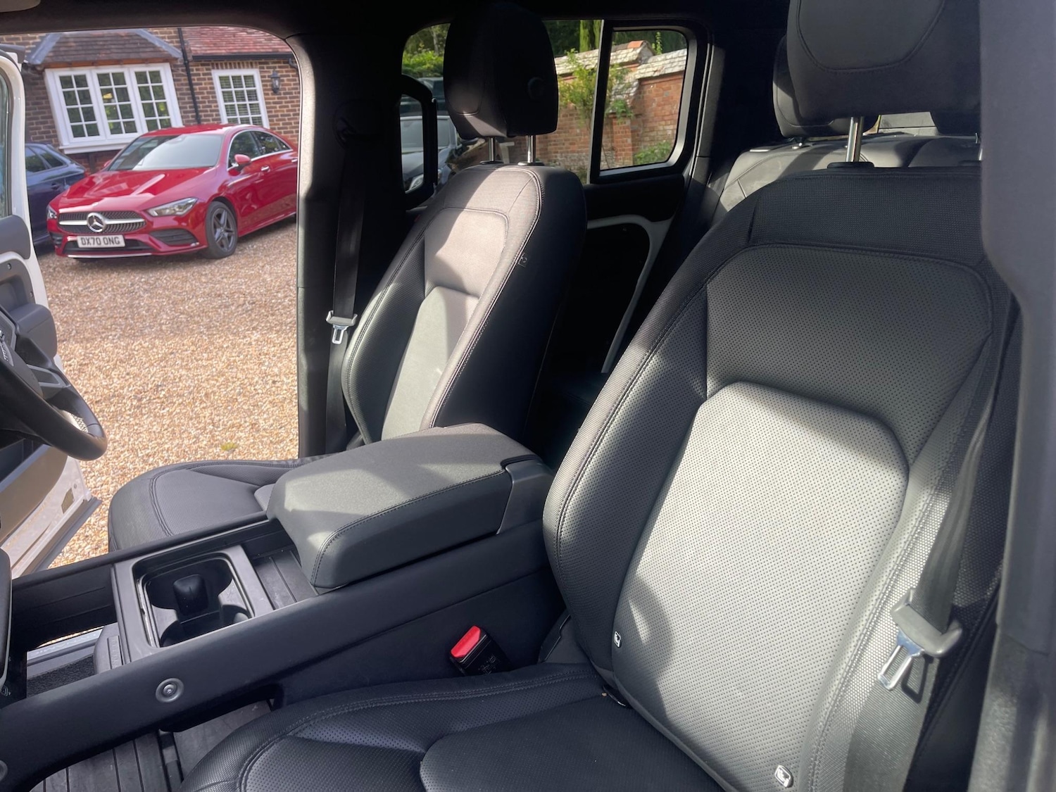 Used Land Rover Defender 110 2023 for sale - 77739320: Photo 18