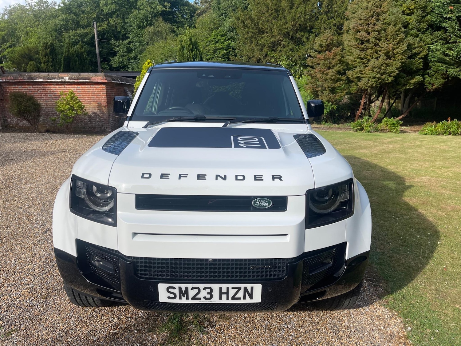 Used Land Rover Defender 110 2023 for sale - 77739320: Photo 8