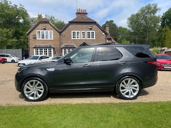 Used Land Rover Discovery 2018 for sale - 78654944: Photo