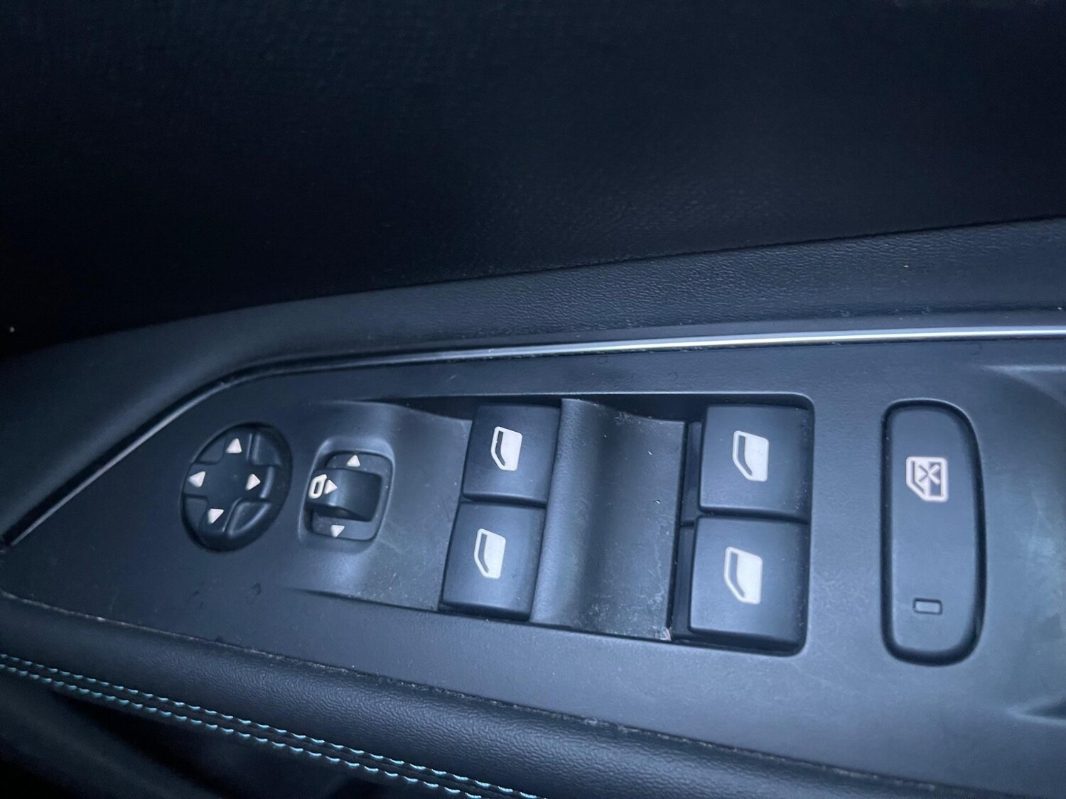 Used Peugeot 3008 2021 for sale - 77739305: Photo 23