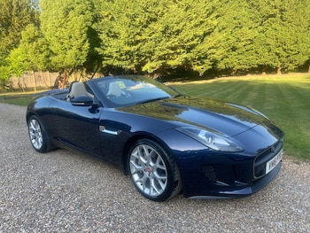 Used Jaguar F-Type 2016 for sale - 79099370: Photo