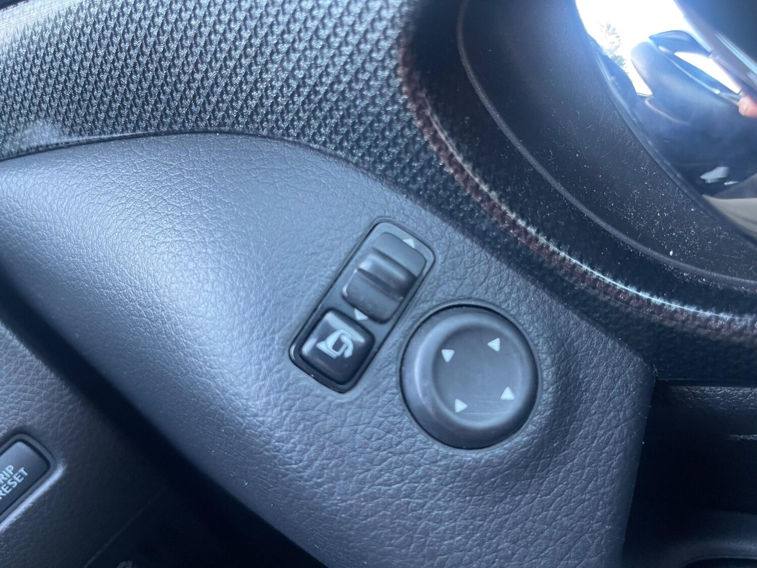 Used Nissan X-Trail 2015 for sale - 77919106: Photo 23