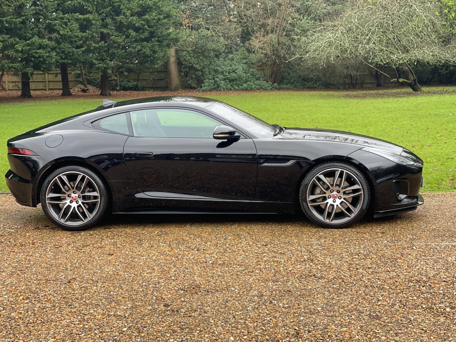 Used Jaguar F-Type 2017 for sale - 77739343: Photo 2