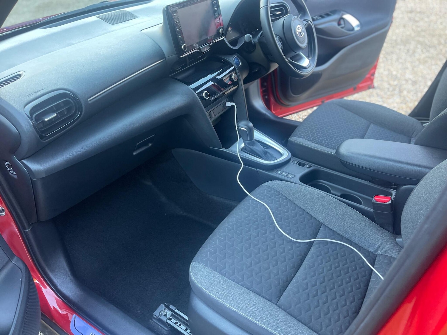 Used Toyota Yaris Cross 2024 for sale - 77739348: Photo 21