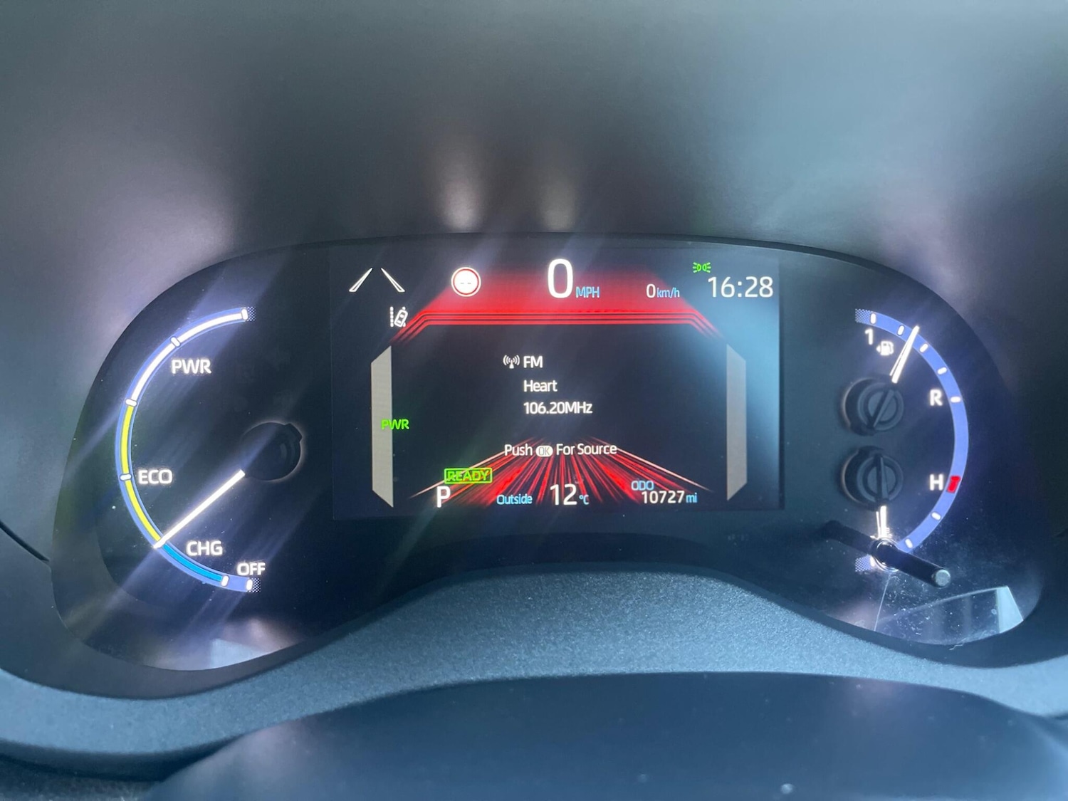 Used Toyota Yaris Cross 2024 for sale - 77739348: Photo 26