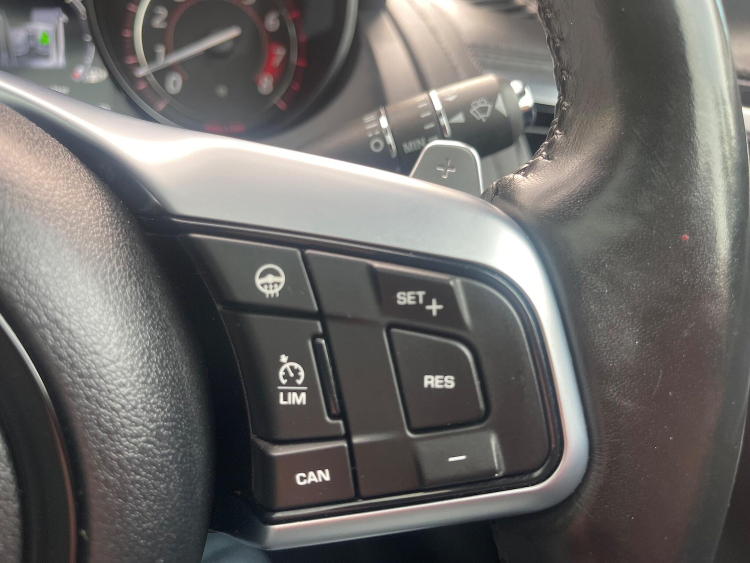 Used Jaguar F-Type for sale - 77739318: Photo 28