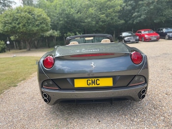 Used Ferrari California 2010 for sale - 79252195: Photo
