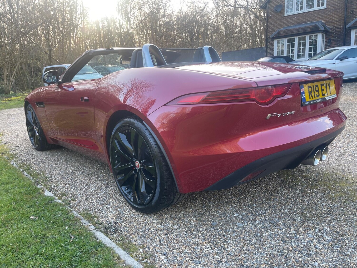 Used Jaguar F-Type 2015 for sale - 78056038: Photo 6