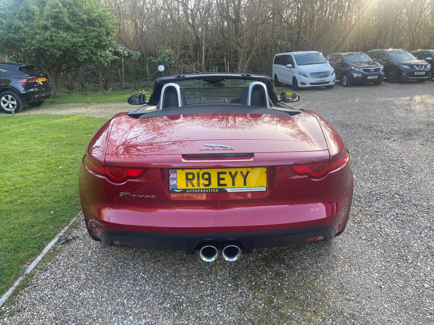 Used Jaguar F-Type 2015 for sale - 78056038: Photo 8