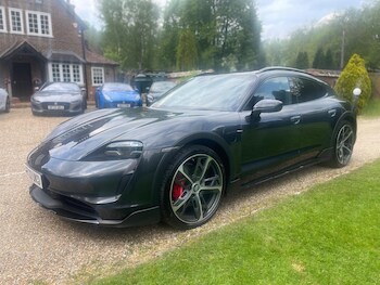 Used Porsche Taycan 2022 for sale - 78526231: Photo