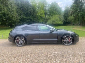 Used Porsche Taycan 2022 for sale - 78526231: Photo
