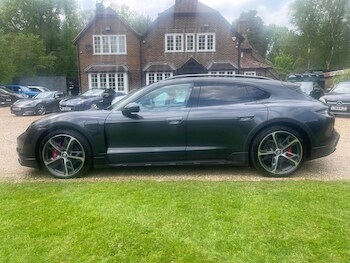 Used Porsche Taycan 2022 for sale - 78526231: Photo