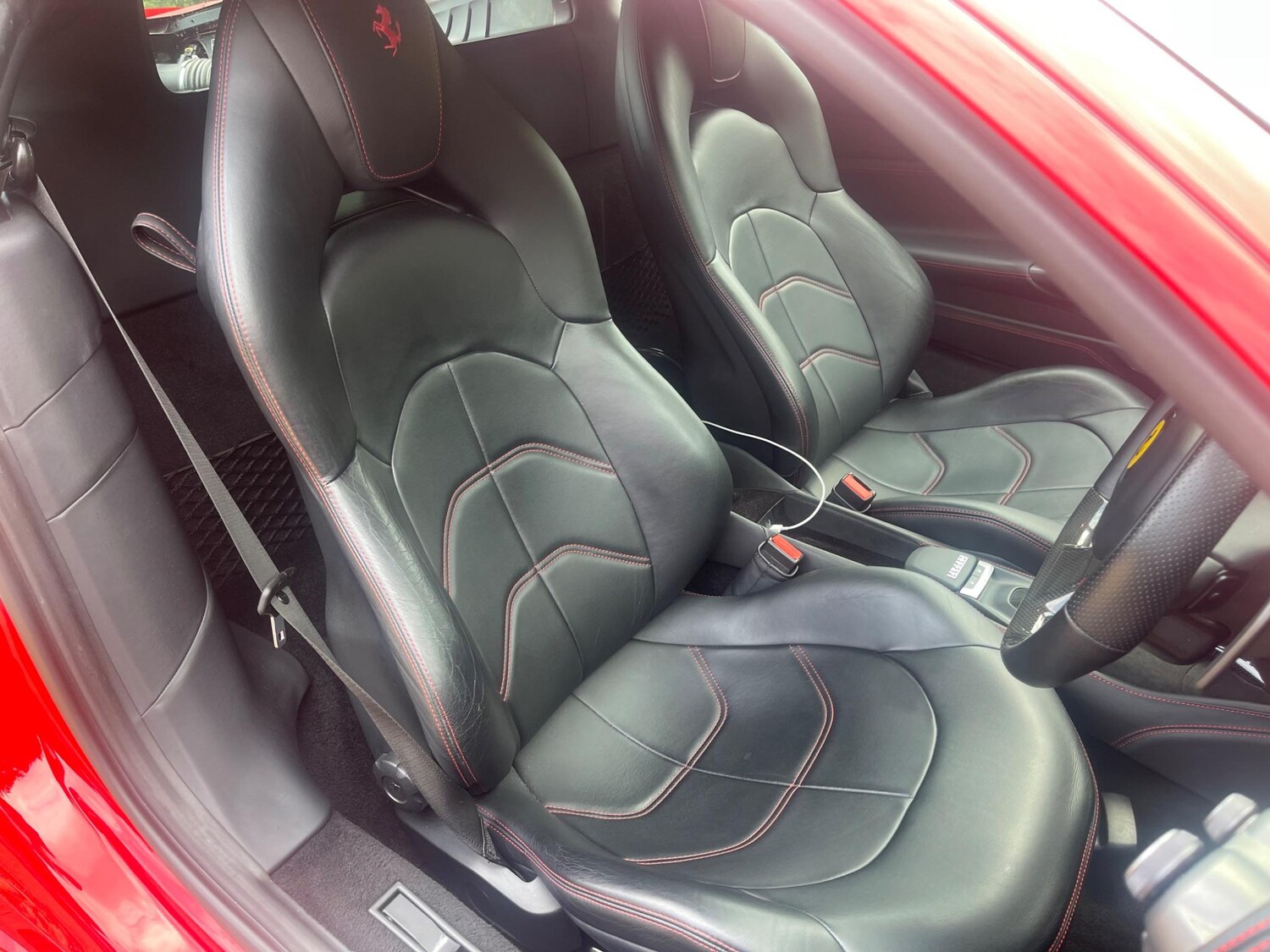 Used Ferrari 488 2016 for sale - 77739309: Photo 19