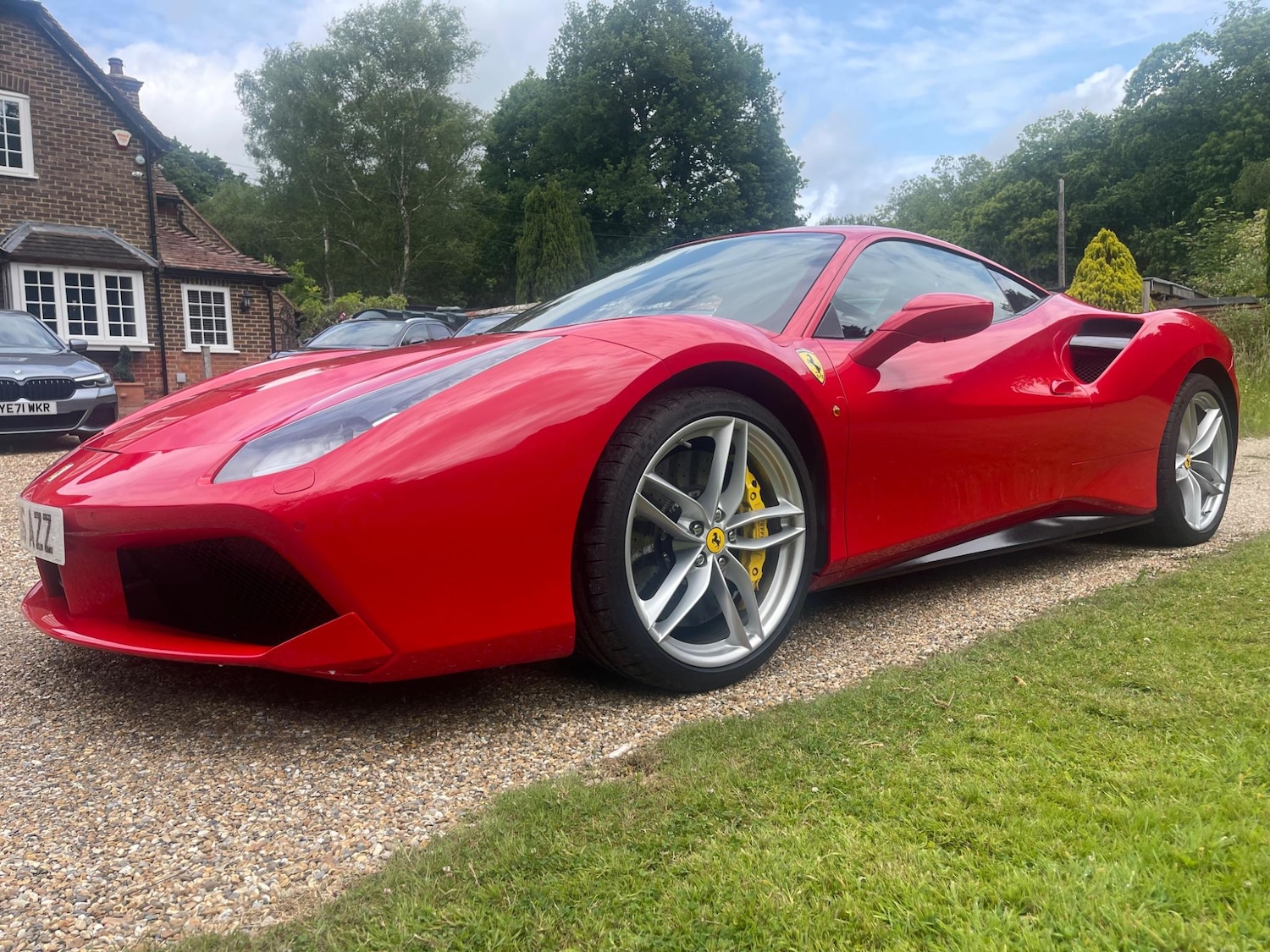 Used Ferrari 488 2016 for sale - 77739309: Photo 2