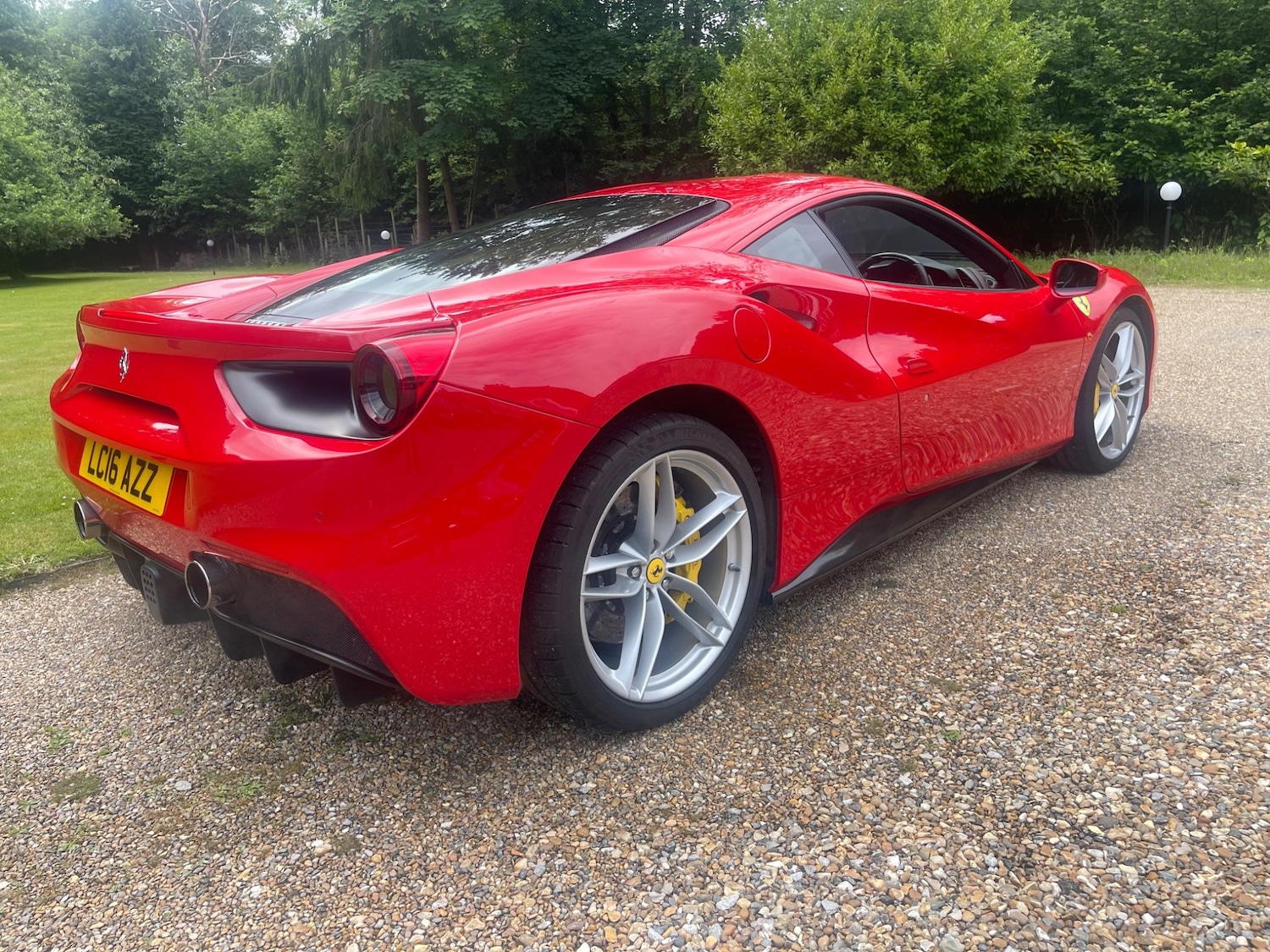 Used Ferrari 488 2016 for sale - 77739309: Photo 5