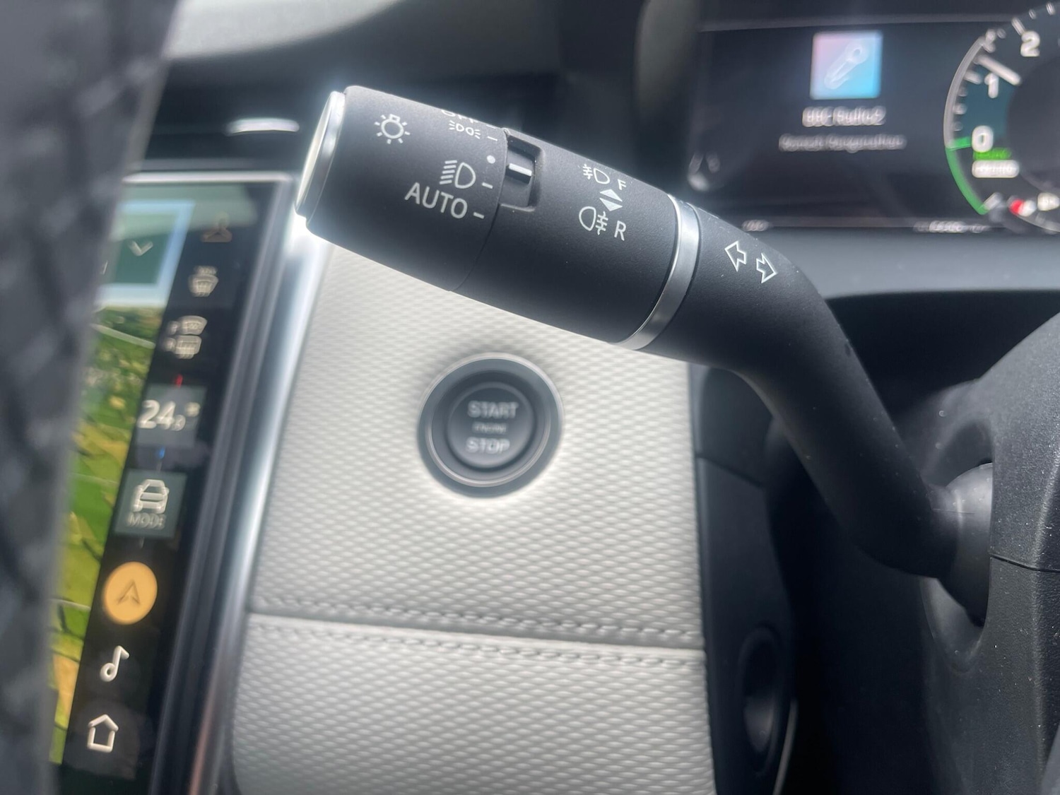 Used Land Rover Discovery Sport 2025 for sale - 77739334: Photo 32