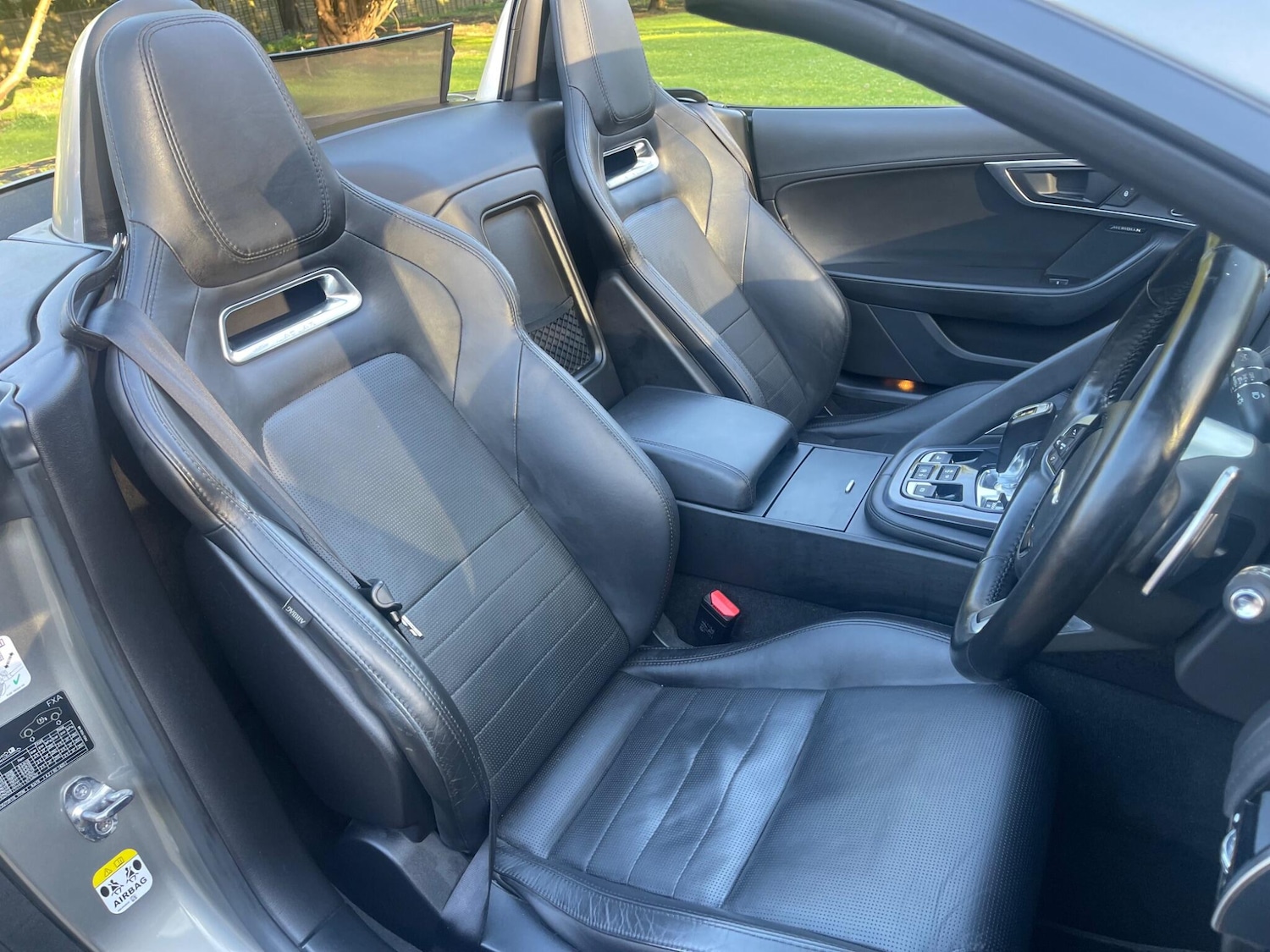 Used Jaguar F-Type 2017 for sale - 77919105: Photo 13