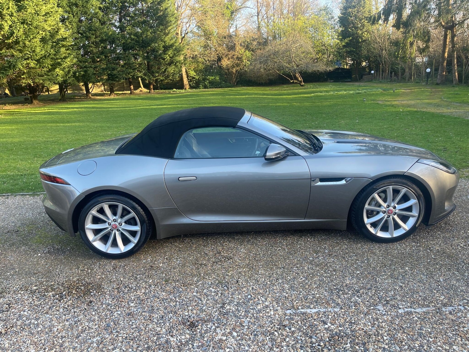Used Jaguar F-Type 2017 for sale - 77919105: Photo 20