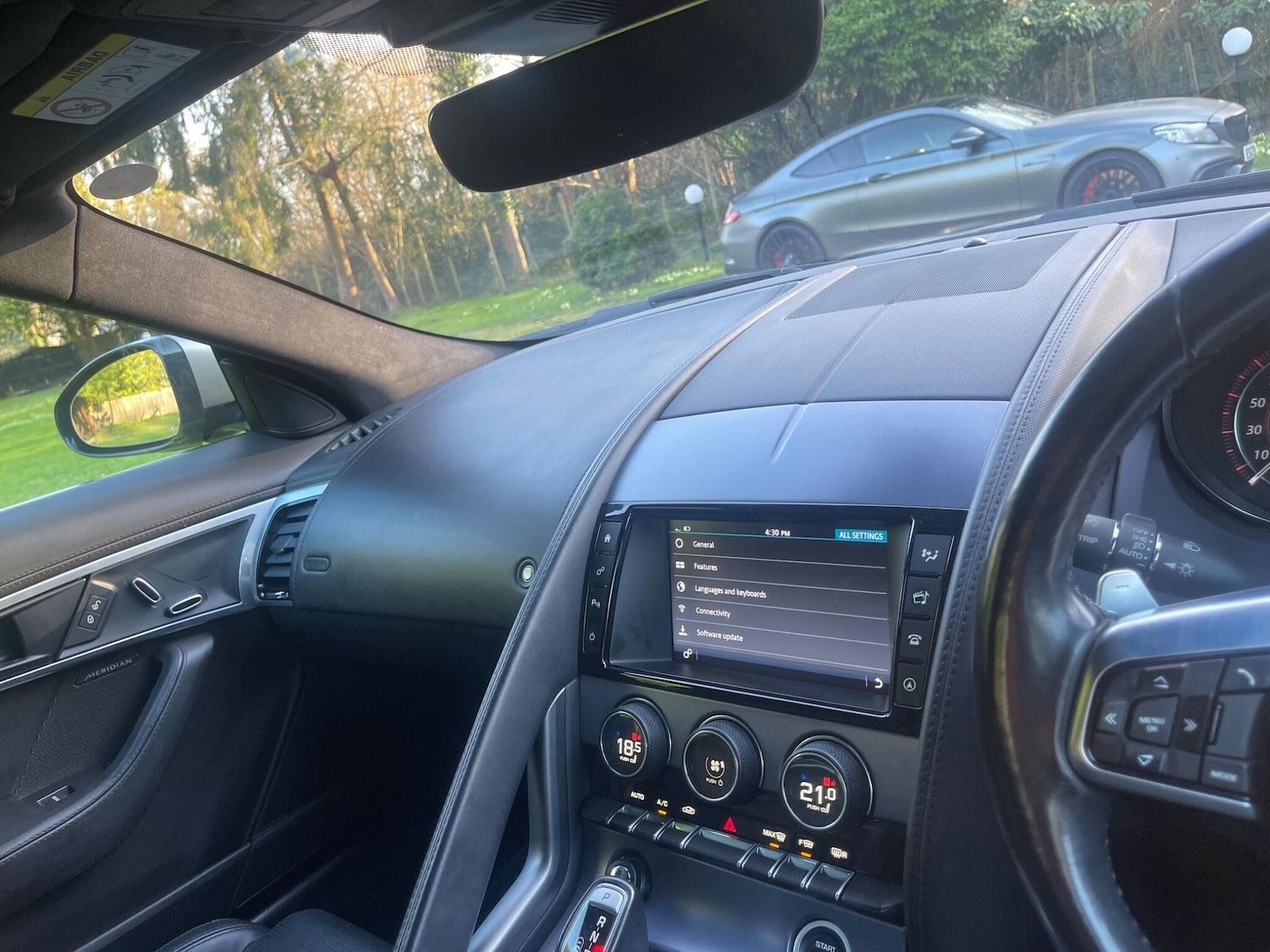 Used Jaguar F-Type 2017 for sale - 77919105: Photo 39