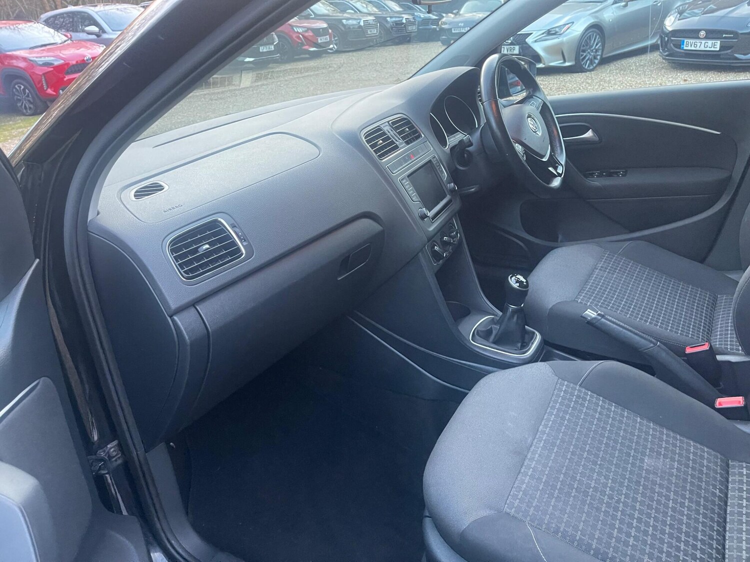 Used Volkswagen Polo 2017 for sale - 77743432: Photo 14