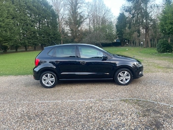 Used Volkswagen Polo 2017 for sale - 77743432: Photo