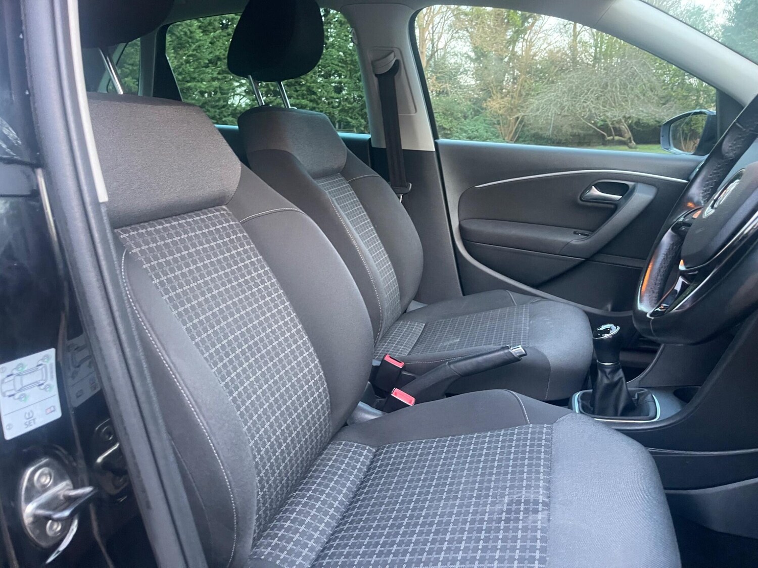 Used Volkswagen Polo 2017 for sale - 77743432: Photo 9