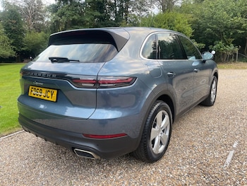 Used Porsche Cayenne 2019 for sale - 78683175: Photo