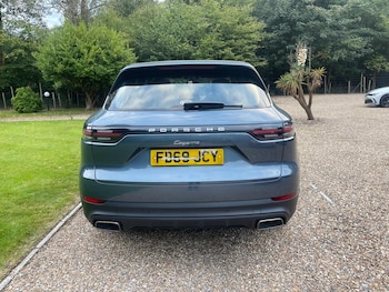 Used Porsche Cayenne 2019 for sale - 78683175: Photo