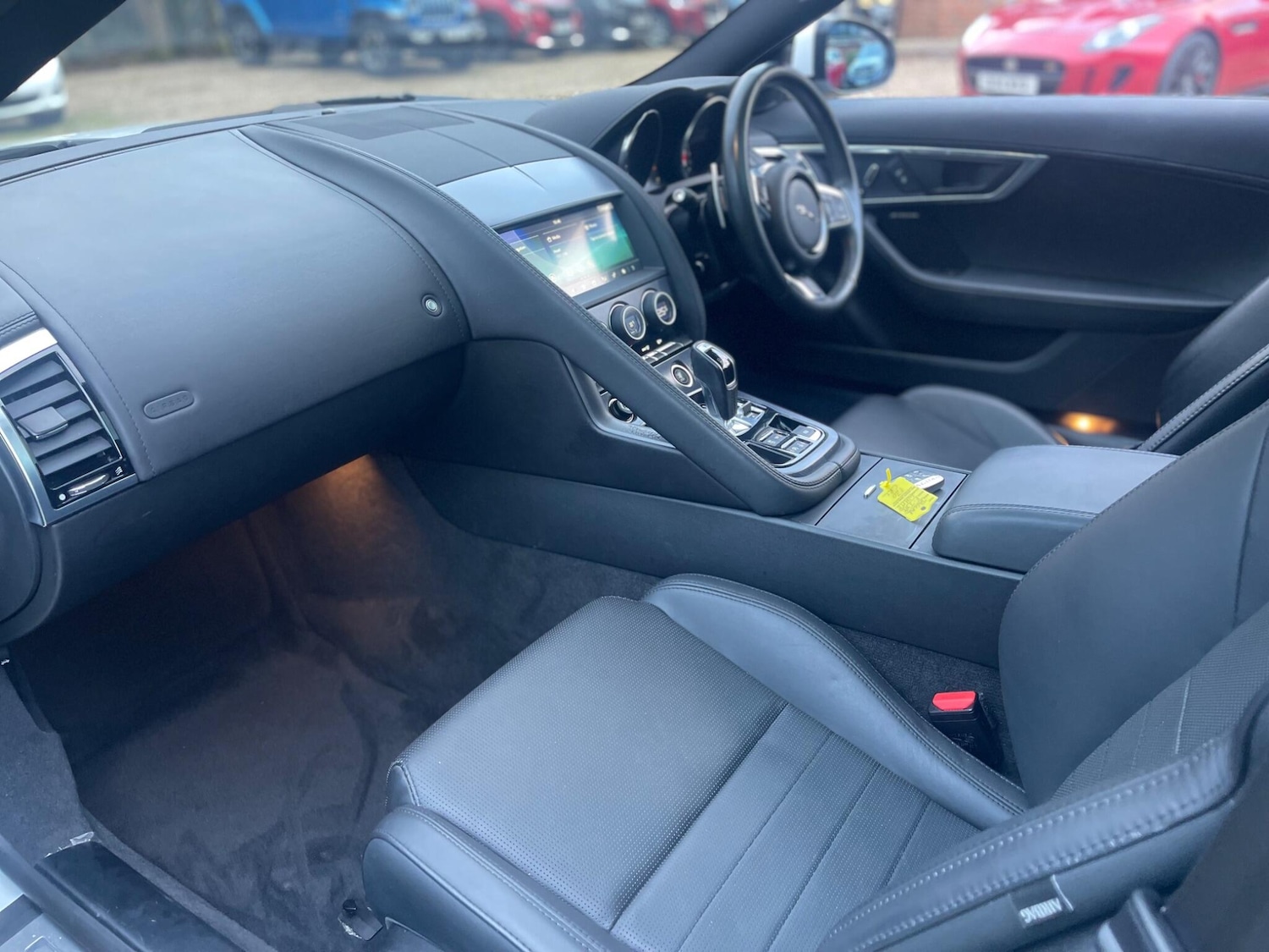 Used Jaguar F-Type 2019 for sale - 77739342: Photo 16